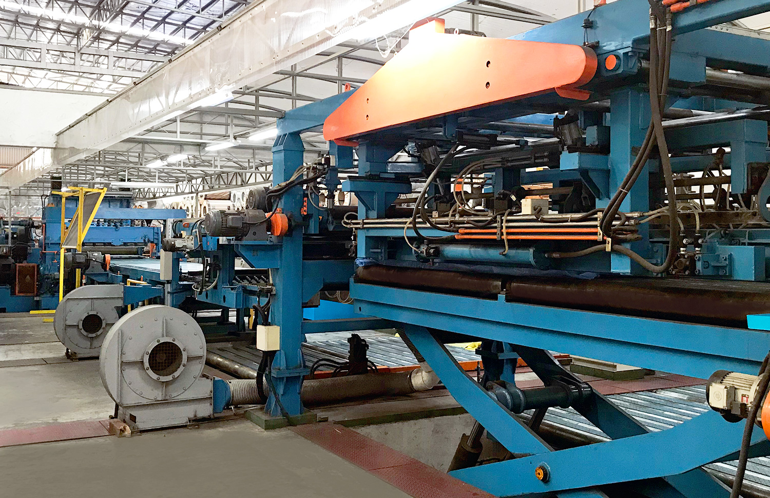 Mobile :: SubpageMasthead :: Machines