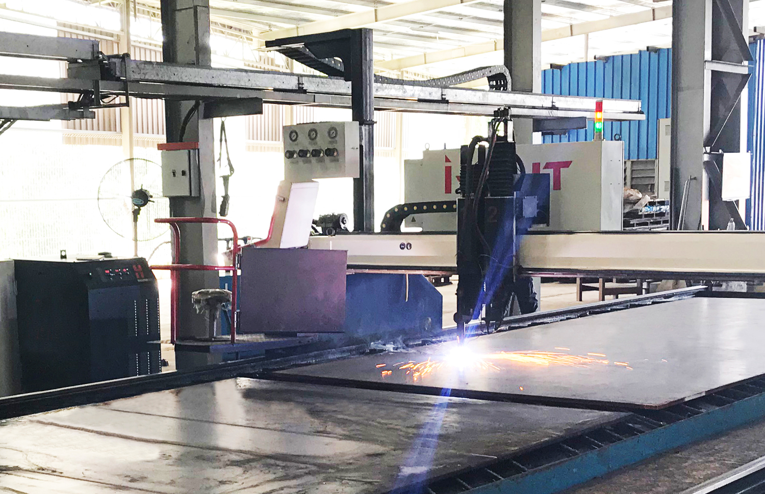 Mobile :: SubpageMasthead :: OurServices